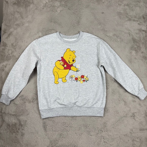 Disney Winnie The Pooh Sweatshirt Crewneck Graphic Pullover Top Women's L Travel - Picture 1 of 6